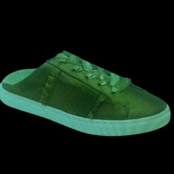 Free People Khaki Satin Slip-On Sneakers for Women - Size 6 US New in Box - Picture 2 of 3